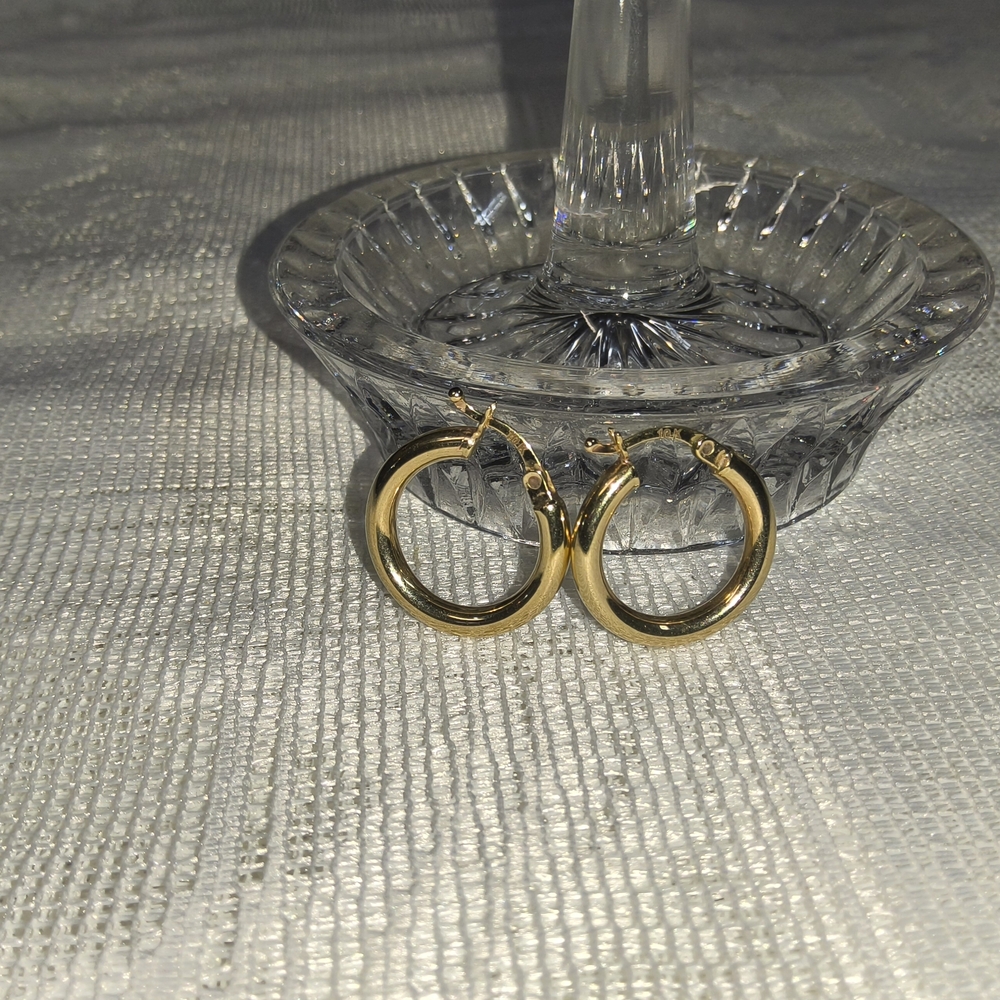 Gold Hoop Earrings - Classic Women Jewelry
